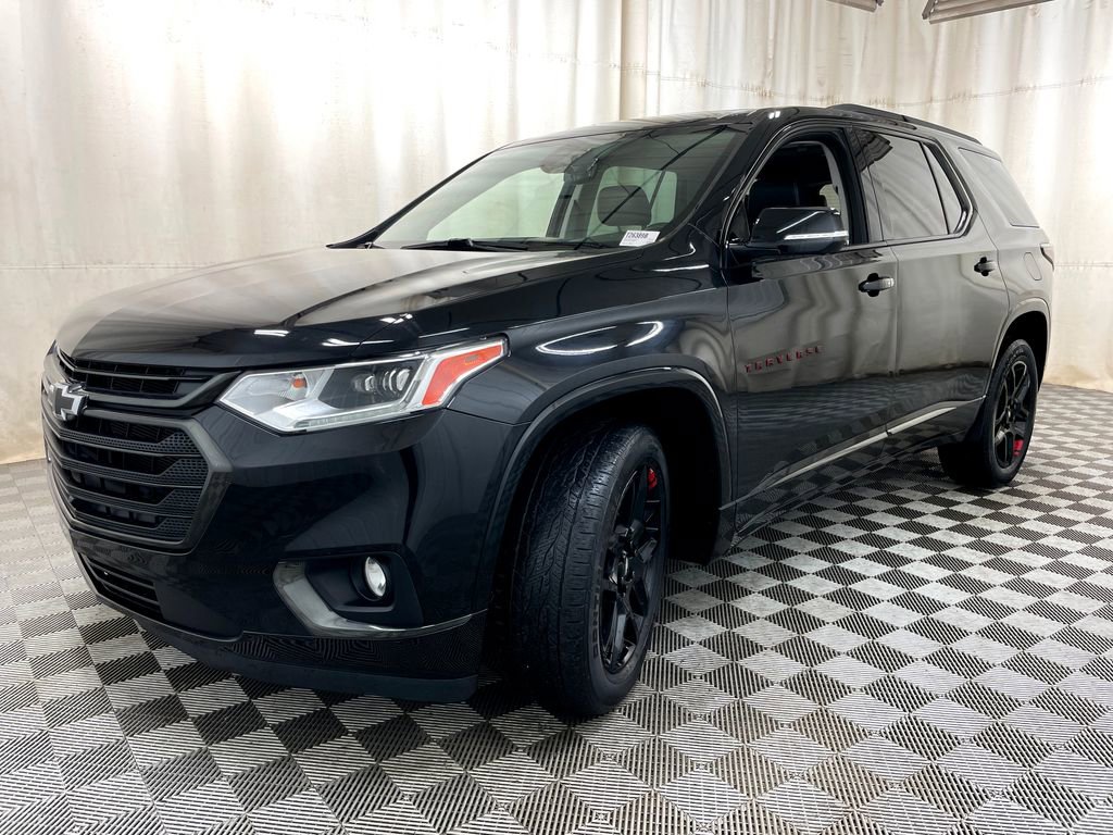 Certified 2020 Chevrolet Traverse Premier w/ Redline Edition AWD/4WD image 19