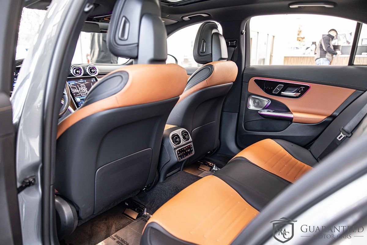 Used 2023 Mercedes-Benz C 43 AMG 4MATIC Sedan image 33