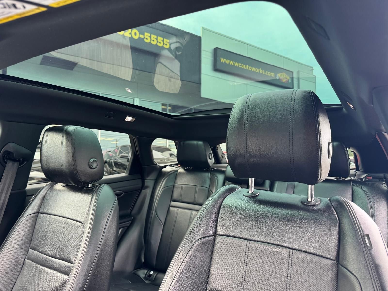 Used 2020 Land Rover Range Rover Evoque R-Dynamic SE AWD/4WD image 12