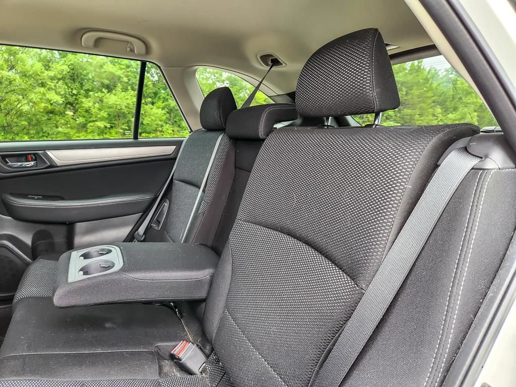 Used 2019 Subaru Outback 2.5i Premium AWD/4WD image 11