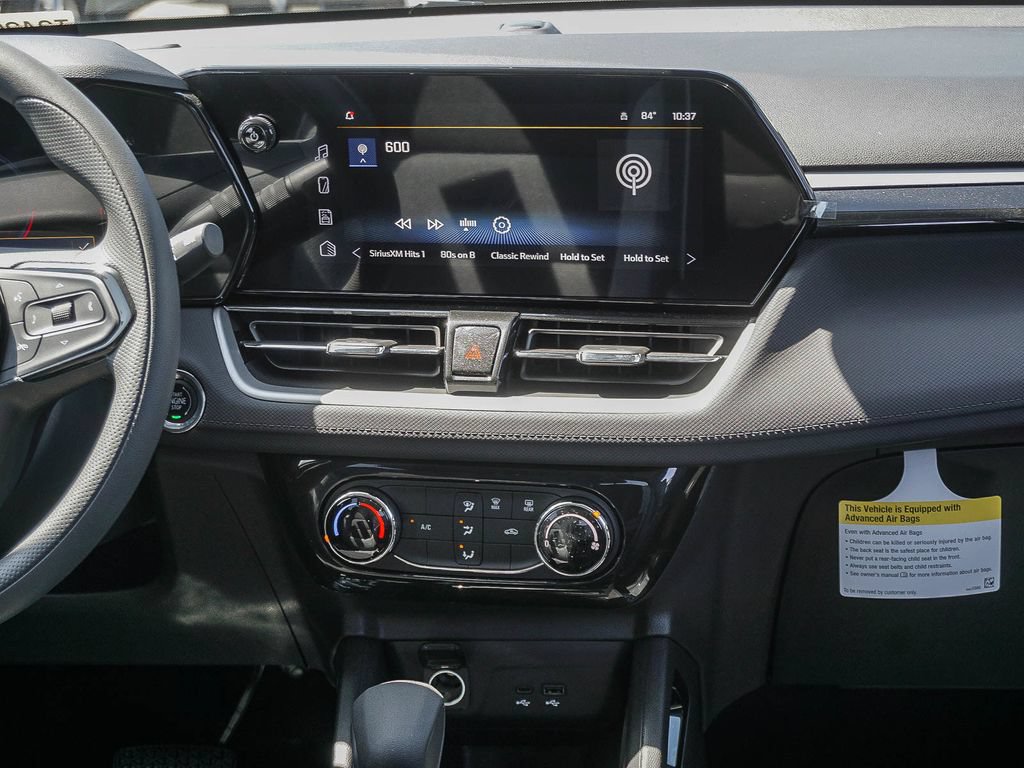 New 2026 Chevrolet TrailBlazer LT w/ Midnight Edition FWD image 15
