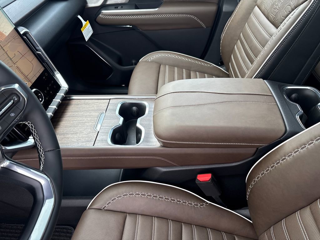 New 2026 GMC Acadia Denali Ultimate w/ LPO, Floor Liner Package image 39