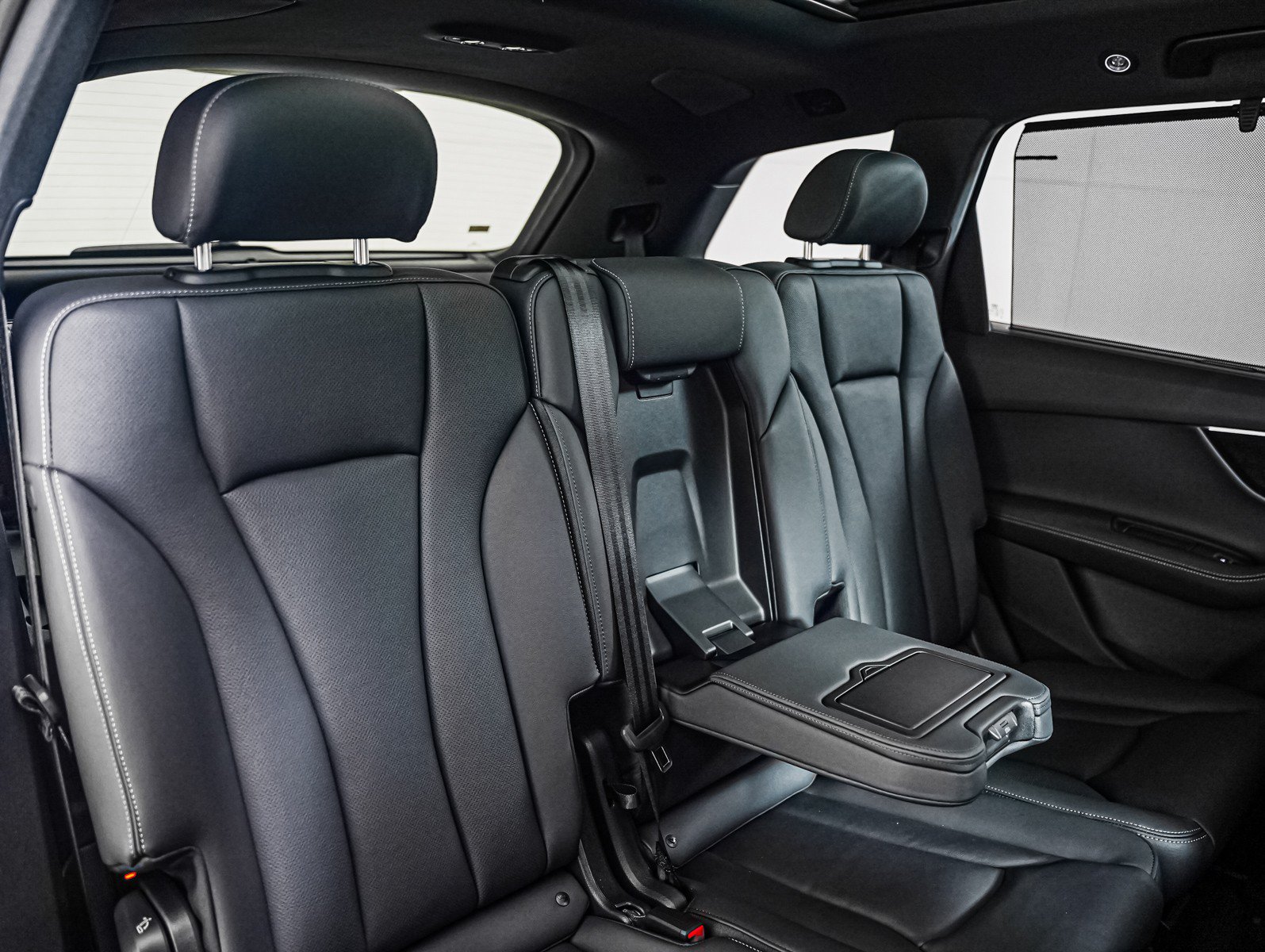 New 2026 Audi Q7 3.0T Premium Plus AWD/4WD image 13
