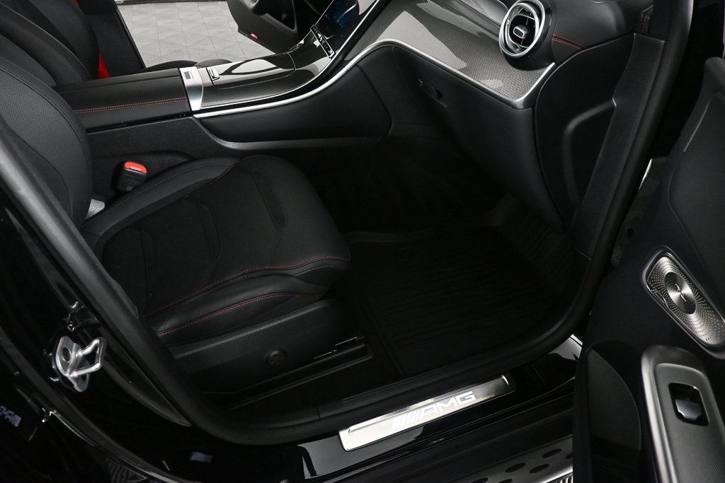 Used 2024 Mercedes-Benz GLC 43 AMG 4MATIC image 22