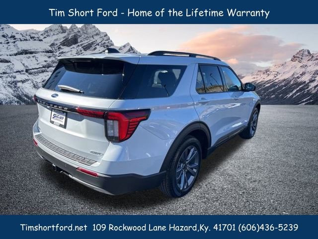 New 2026 Ford Explorer Active image 4