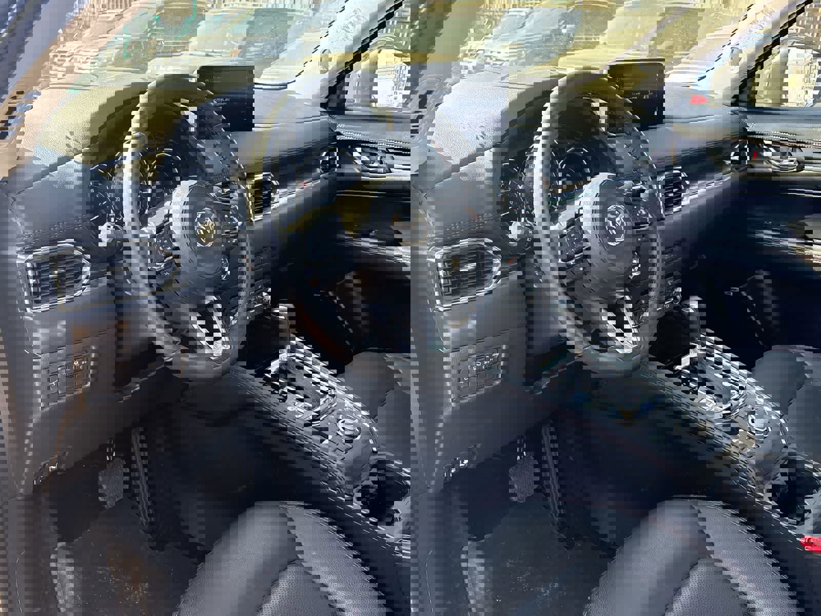 Used 2025 MAZDA CX-5 Carbon Edition image 2