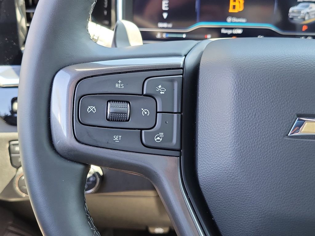 Used 2025 Chevrolet Silverado 1500 High Country w/ High Country Premium Package image 5