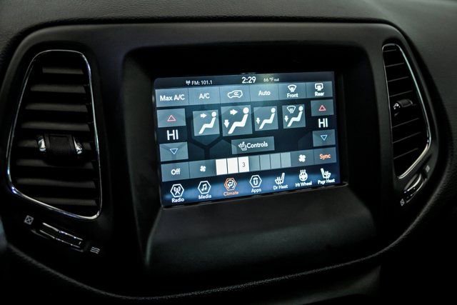 Used 2020 Jeep Compass Sport w/ Cold Weather Group image 19