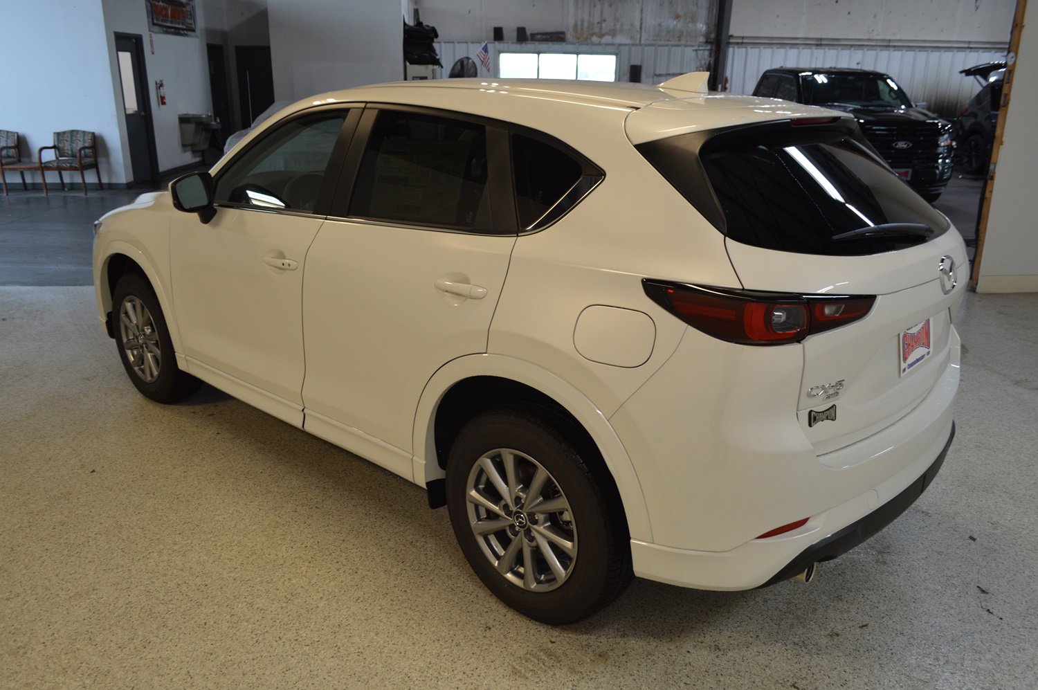 New 2025 MAZDA CX-5 AWD 2.5 S w/ Select Package image 5