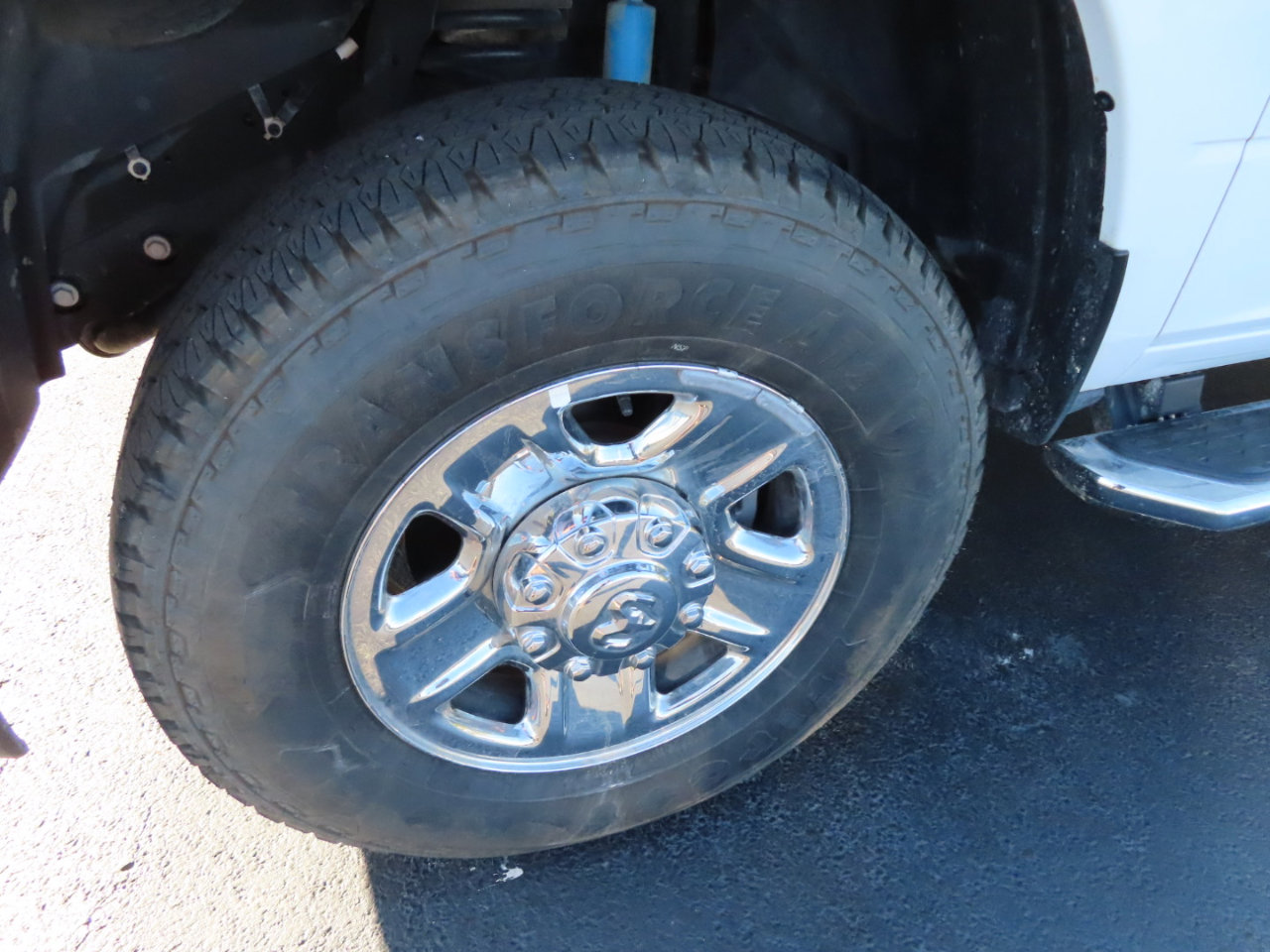 Used 2024 RAM 2500 Tradesman w/ Chrome Appearance Group image 9