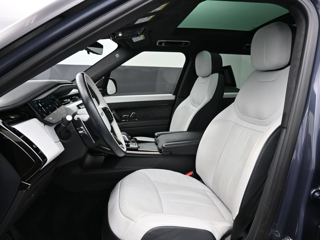 Used 2023 Land Rover Range Rover Sport First Edition AWD/4WD image 10