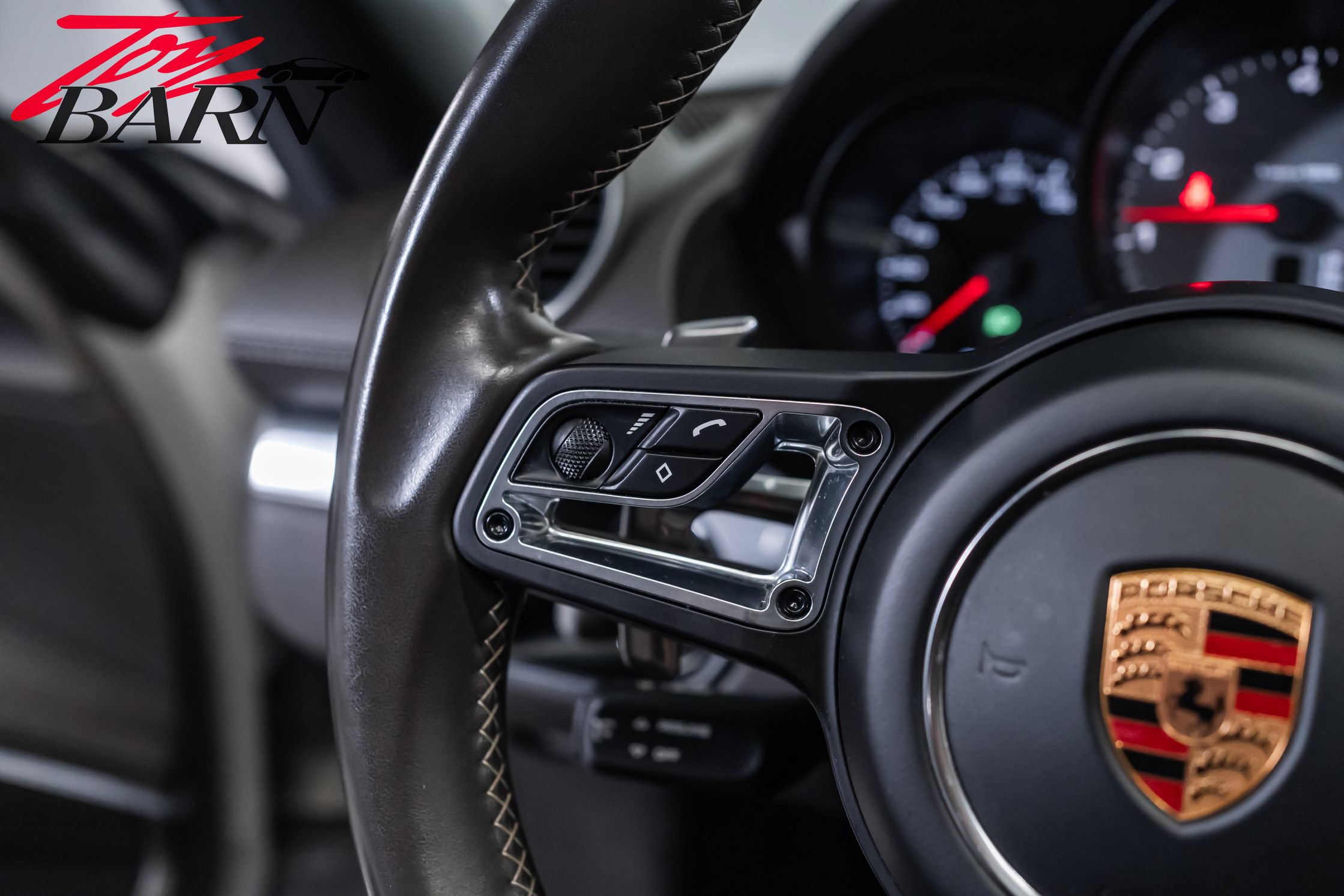 Used 2019 Porsche 718 Boxster S RWD image 38