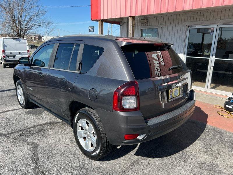 Used 2015 Jeep Compass Sport w/ Power Value Group image 10