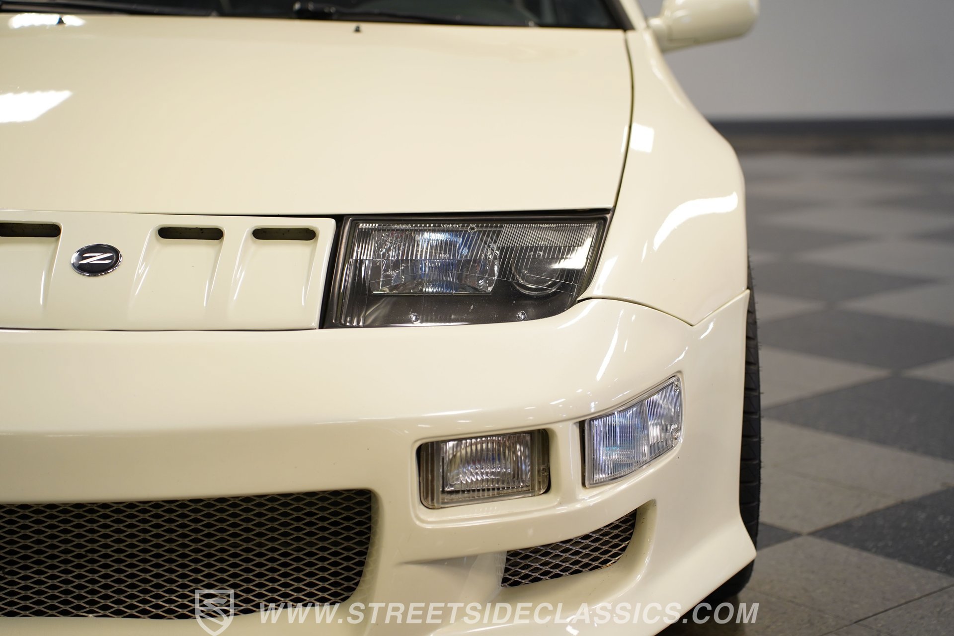 Used 1993 Nissan 300ZX Convertible RWD image 21