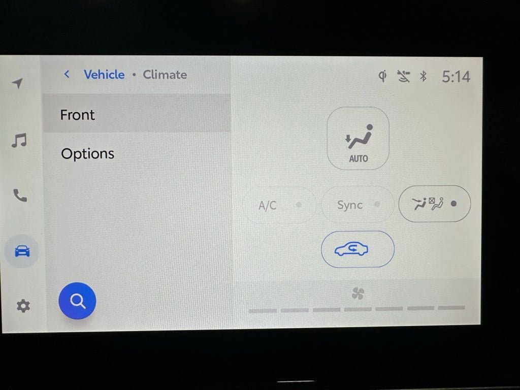 Used 2025 Toyota Camry LE FWD image 31