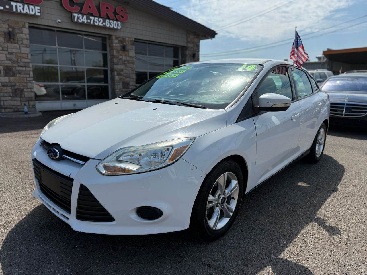 Used 2014 Ford Focus SE image 2