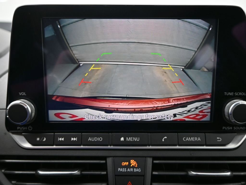 Used 2024 Nissan Altima 2.5 SV image 15