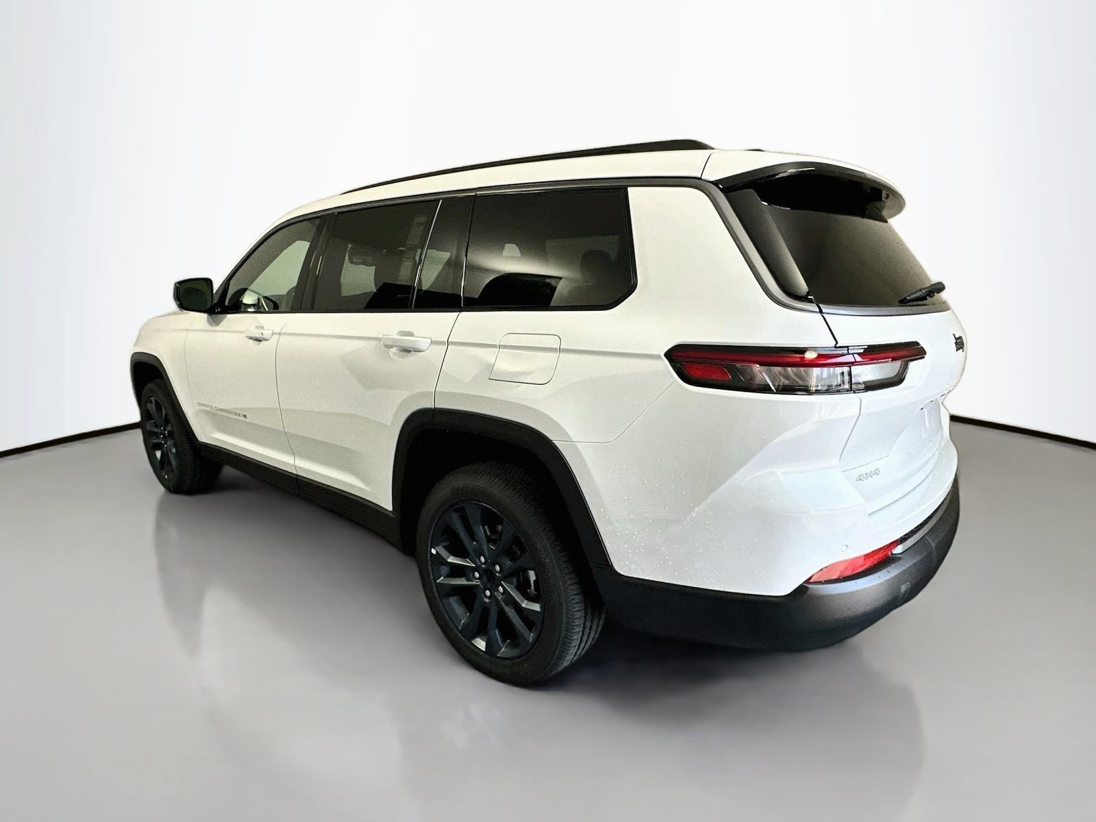 New 2026 Jeep Grand Cherokee L Limited AWD/4WD image 5