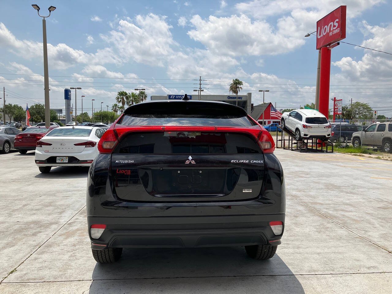 Used 2018 Mitsubishi Eclipse Cross LE AWD/4WD image 6