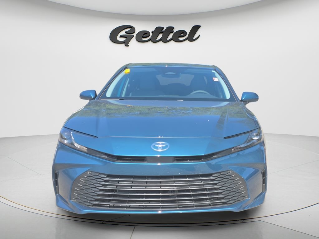 Used 2025 Toyota Camry Hybrid FWD image 8