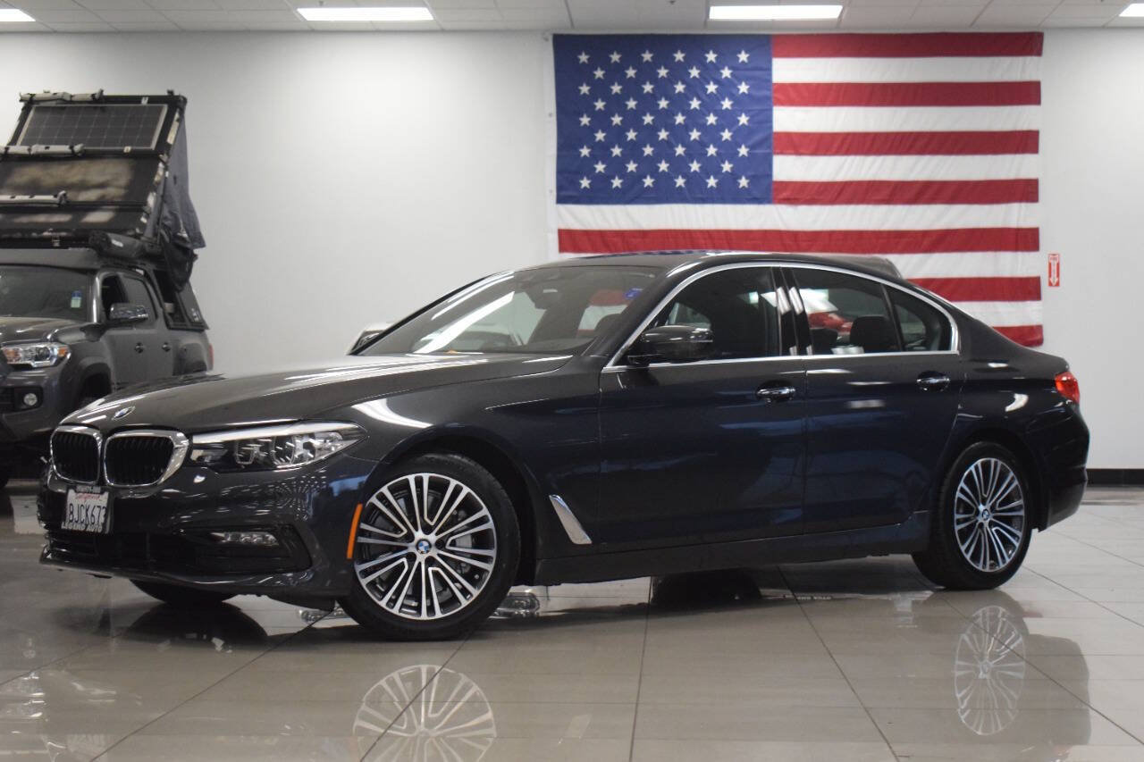 Used 2018 BMW 540i RWD image 14