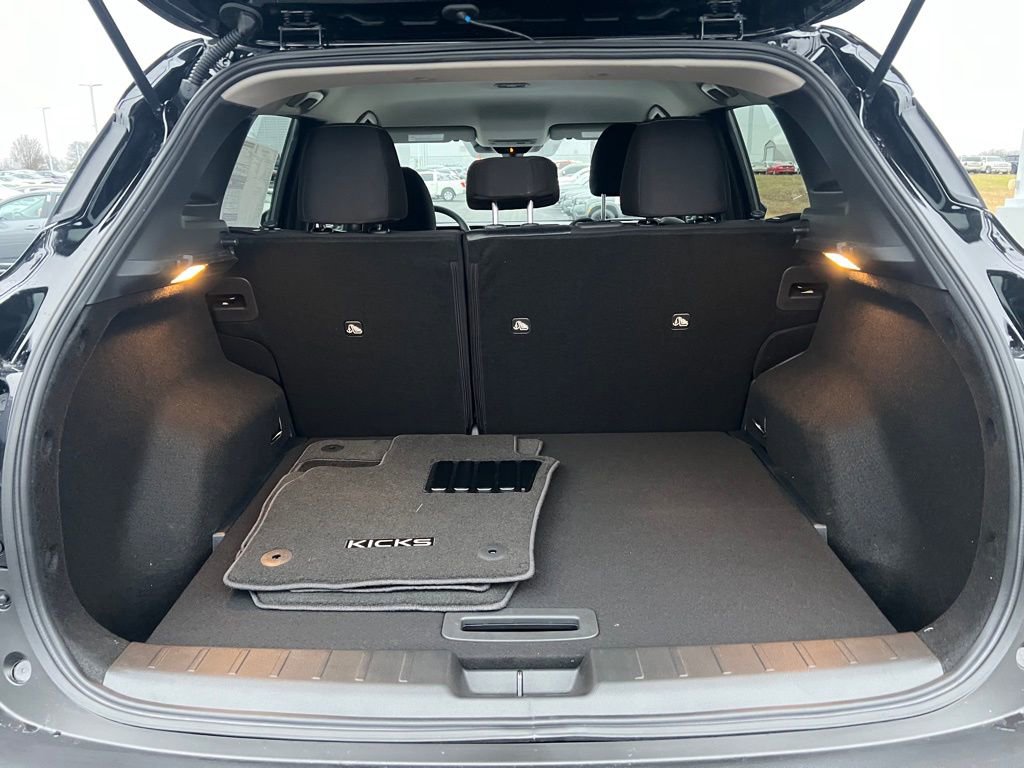 New 2026 Nissan Kicks SV w/ Cold Weather Package image 30