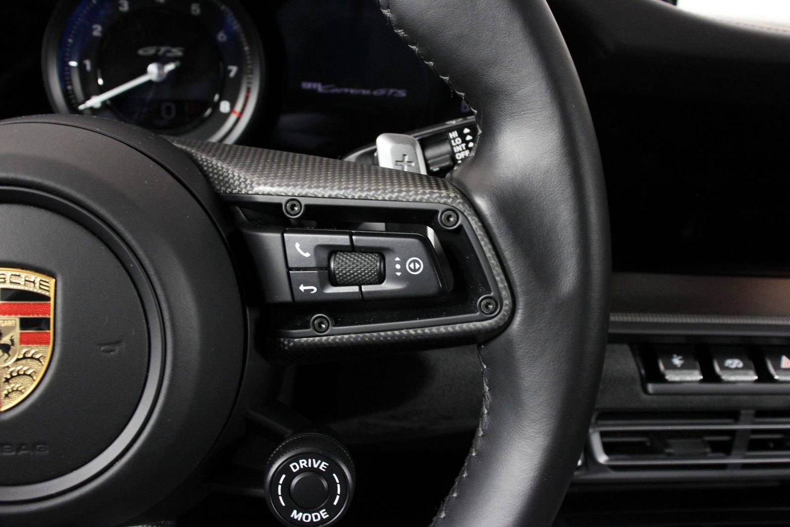 Certified 2024 Porsche 911 Carrera GTS image 15