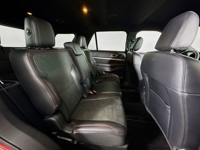 Certified 2019 Ford Explorer XLT w/ Equipment Group 202A image 27