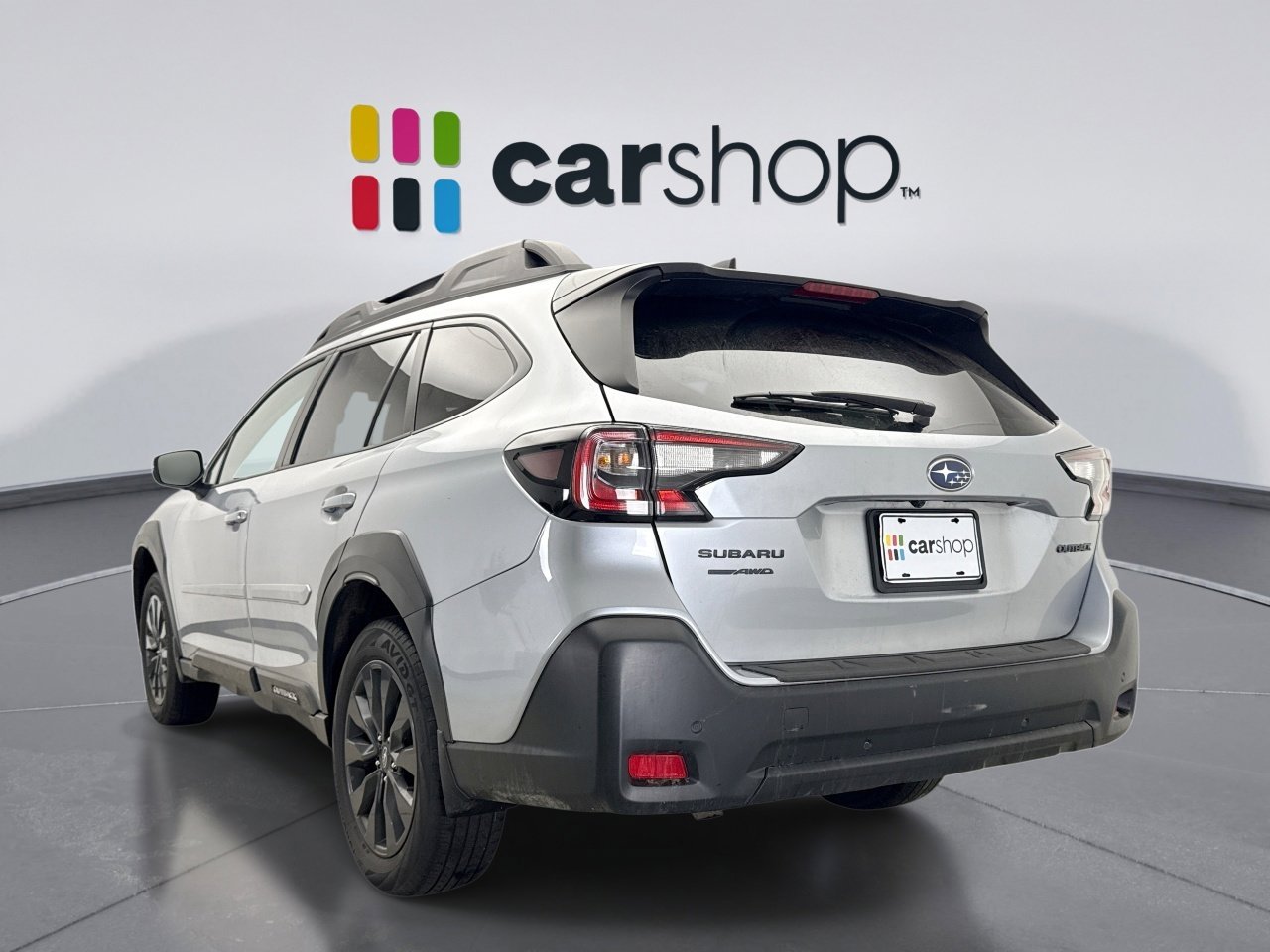 Used 2023 Subaru Outback Onyx Edition image 3