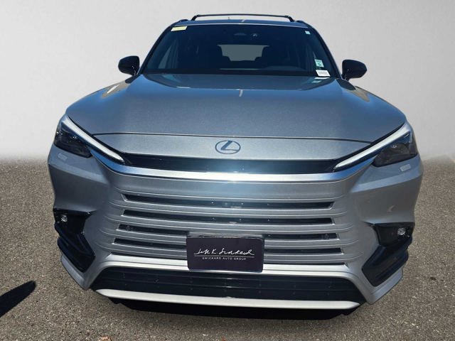 Certified 2025 Lexus TX 500h AWD w/ Technology Package image 8