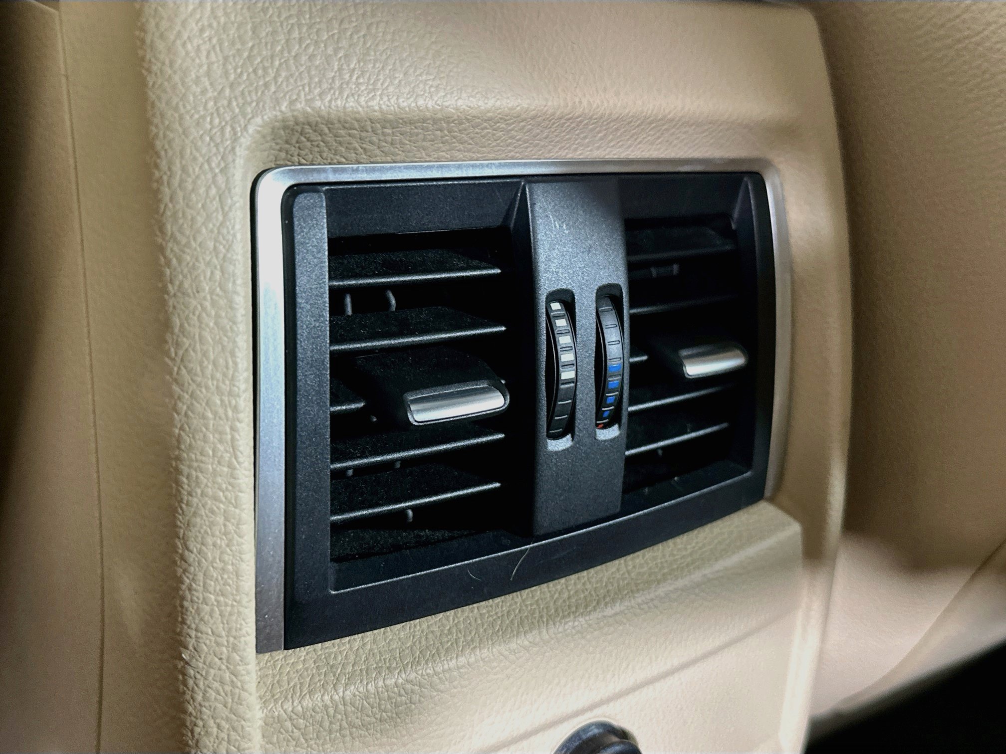 Used 2018 BMW 330e RWD image 28