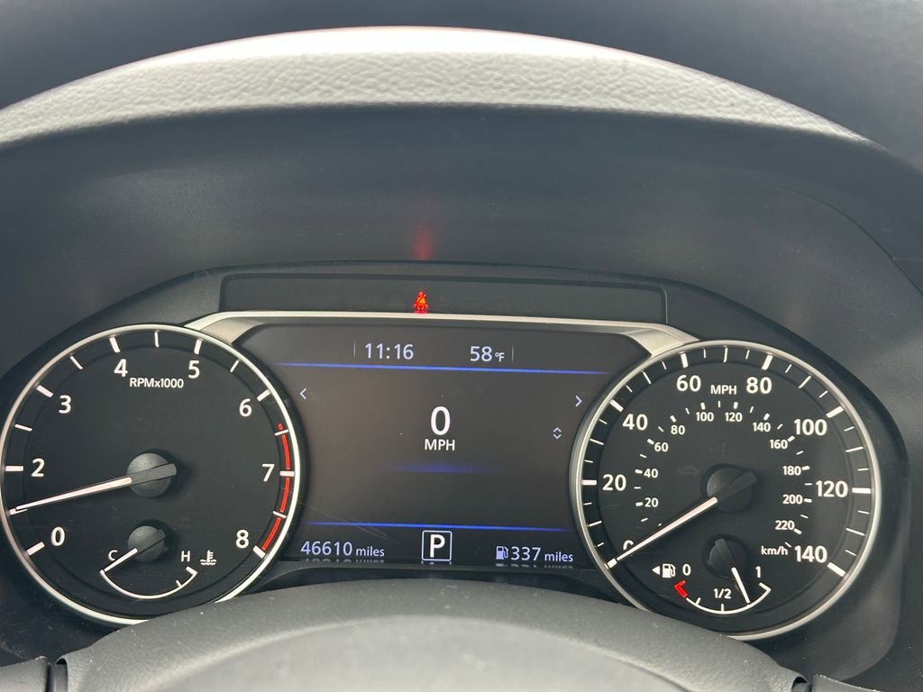 Used 2025 Nissan Altima 2.5 SV FWD image 28