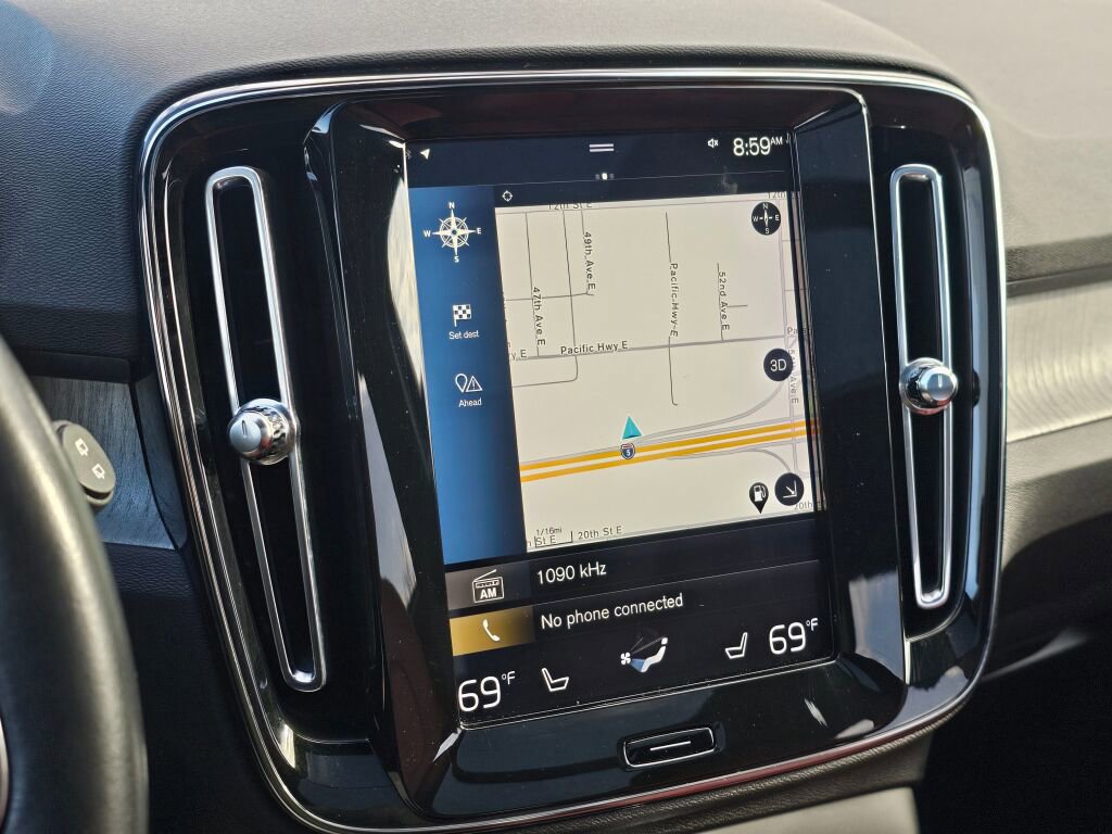 Used 2019 Volvo XC40 T4 Inscription image 33