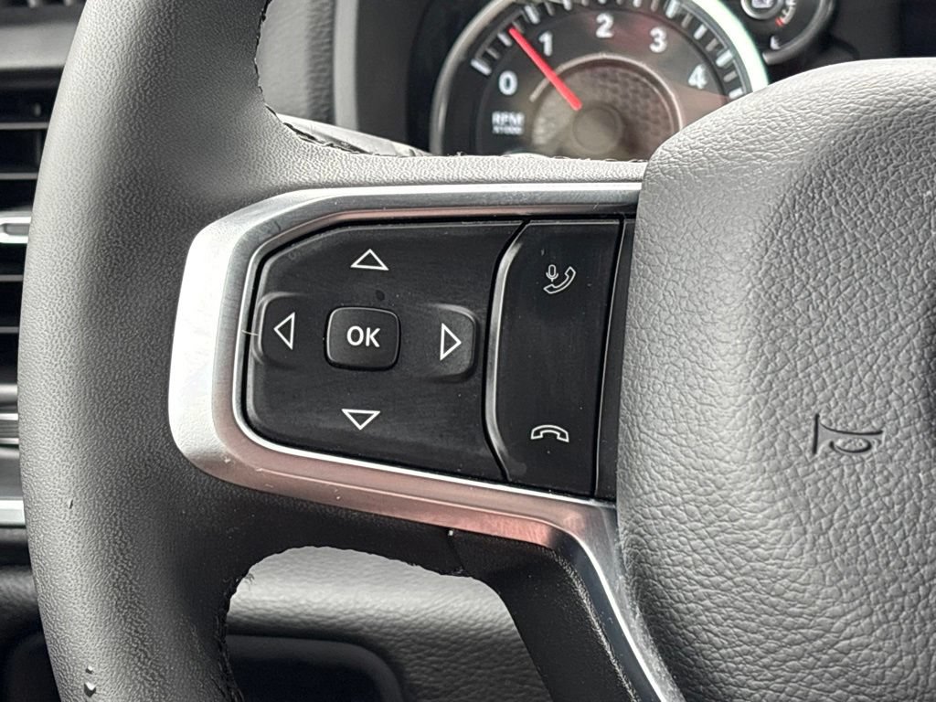 Used 2025 RAM 1500 Big Horn AWD/4WD image 24