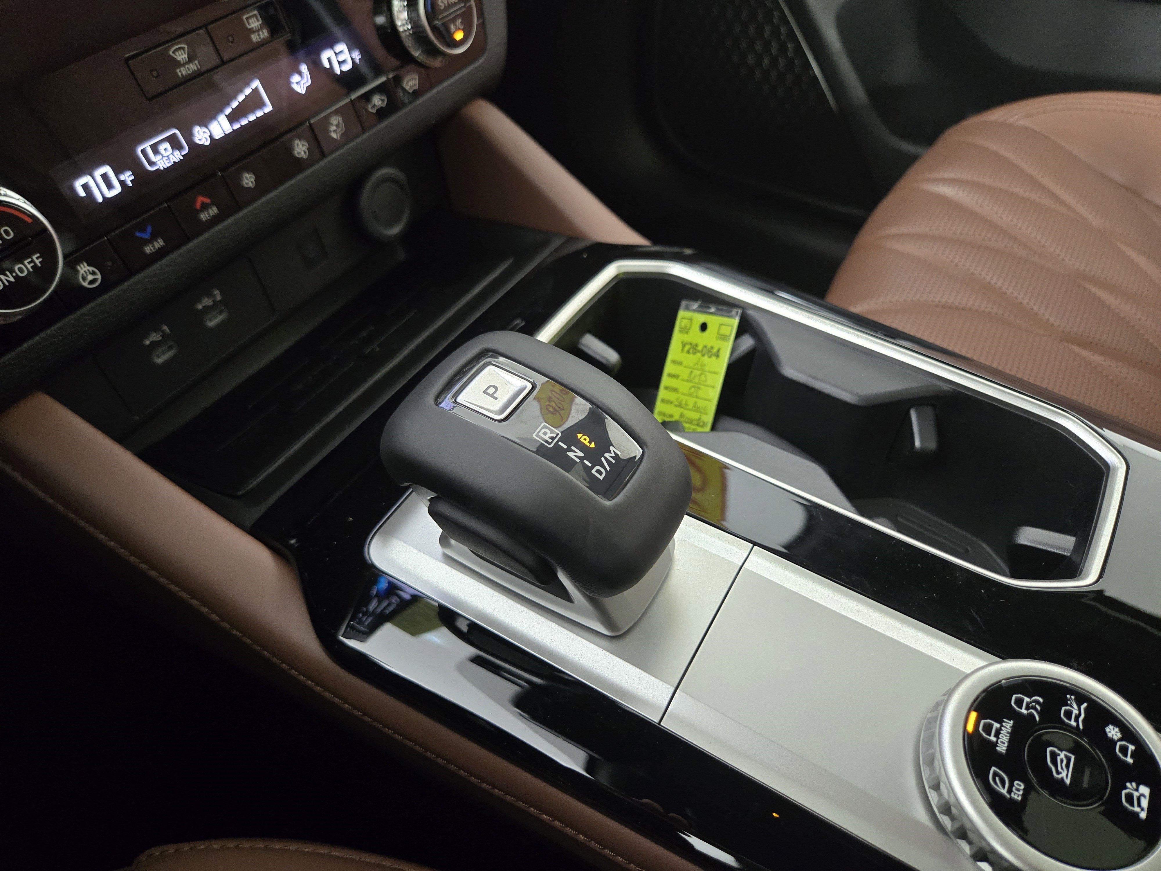 New 2026 Mitsubishi Outlander SEL image 24