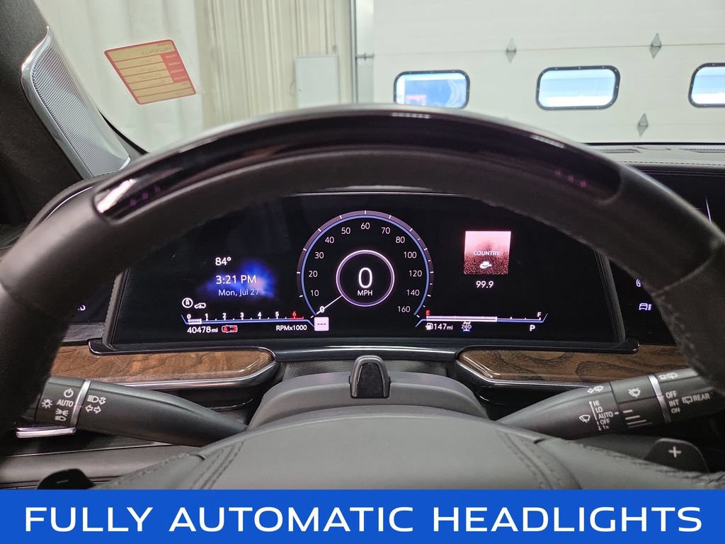 Used 2021 Cadillac Escalade Sport Platinum AWD/4WD image 24