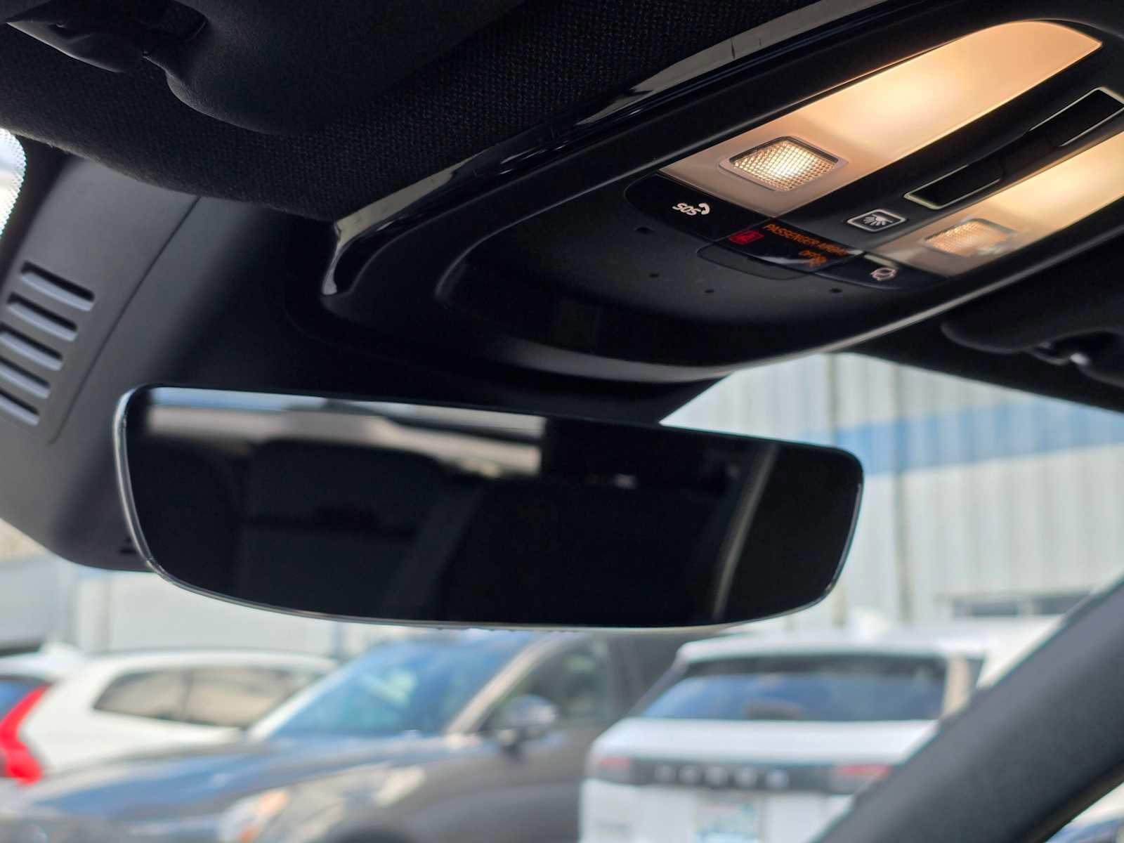 Used 2023 Volvo XC40 Recharge Ultimate w/ Protection Package Premier image 27