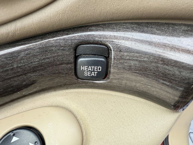 Used 2005 Buick Le Sabre Limited w/ Celebration Edition Package image 17