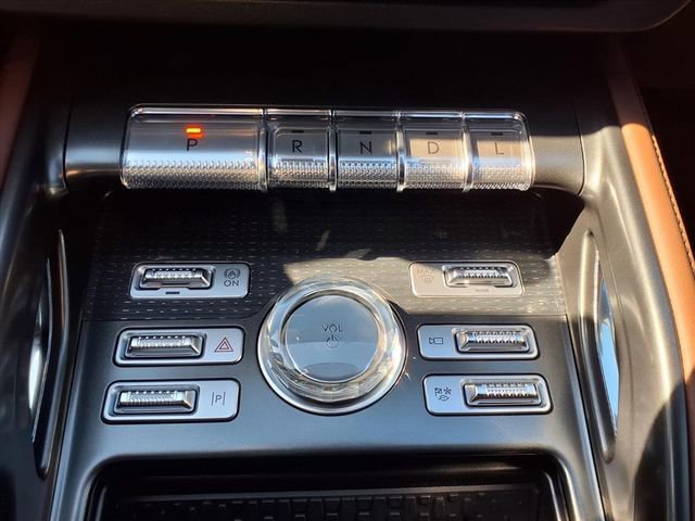 New 2026 Lincoln Nautilus Reserve image 12