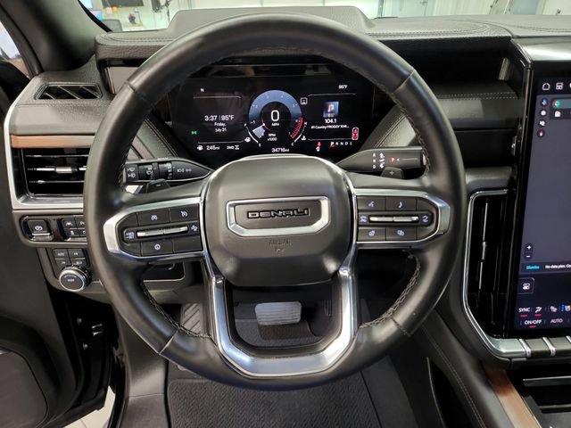 Used 2025 GMC Yukon XL Denali AWD/4WD image 32