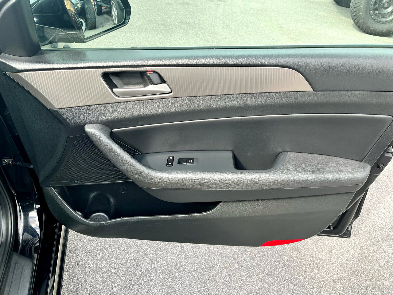 Used 2019 Hyundai Sonata Sport w/ Cargo Package image 19