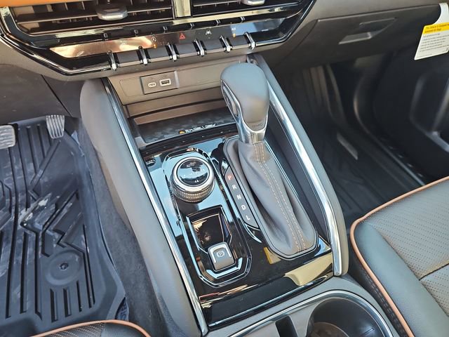 New 2026 GMC Canyon AT4 w/ Technology Plus Package image 14