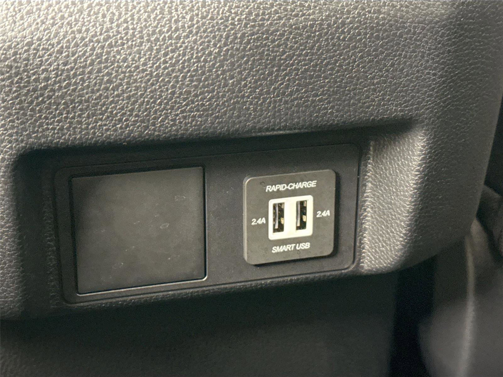 Certified 2025 Toyota Tacoma SR5 image 34