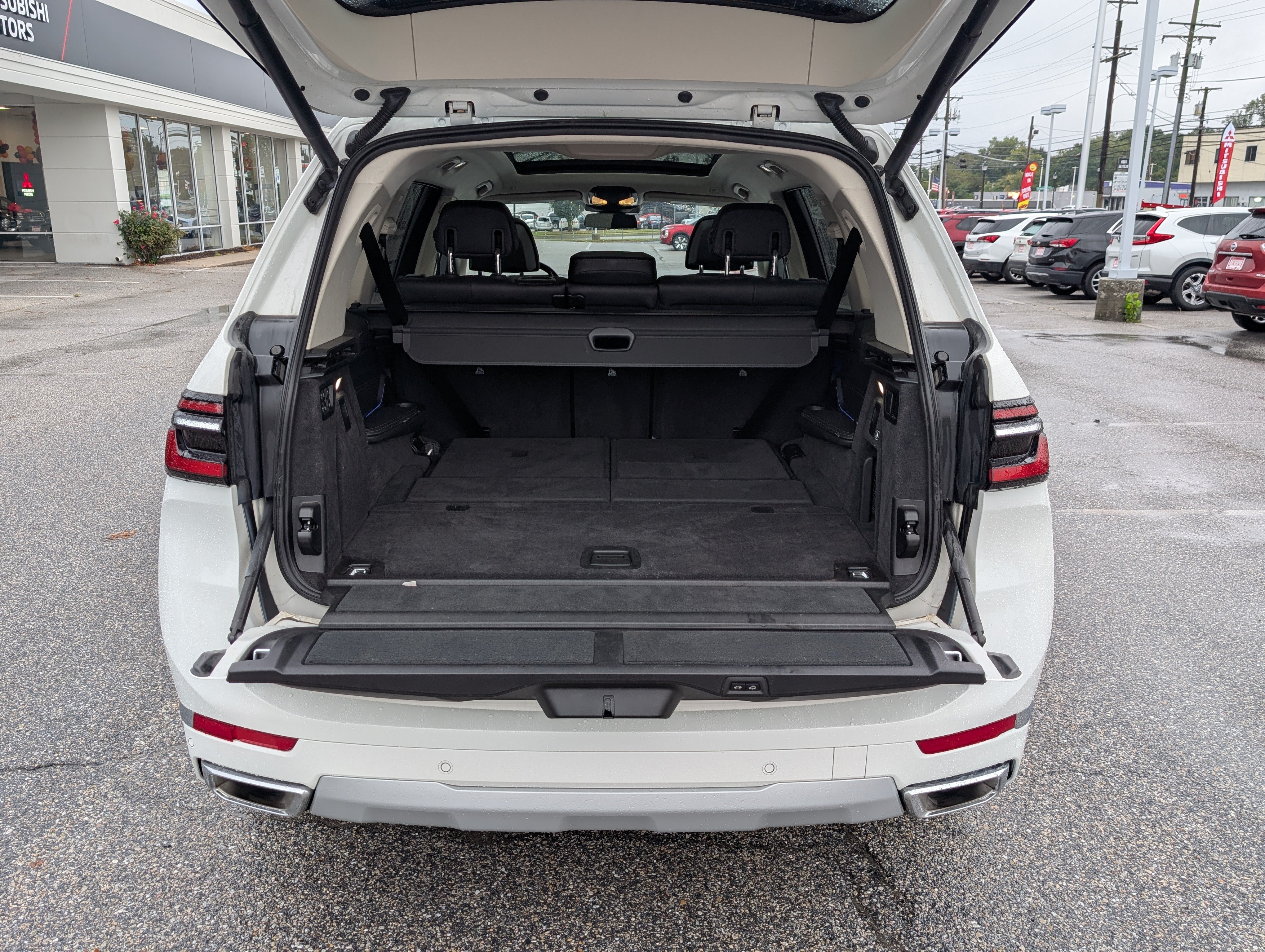 Used 2024 BMW X7 xDrive40i AWD/4WD image 13
