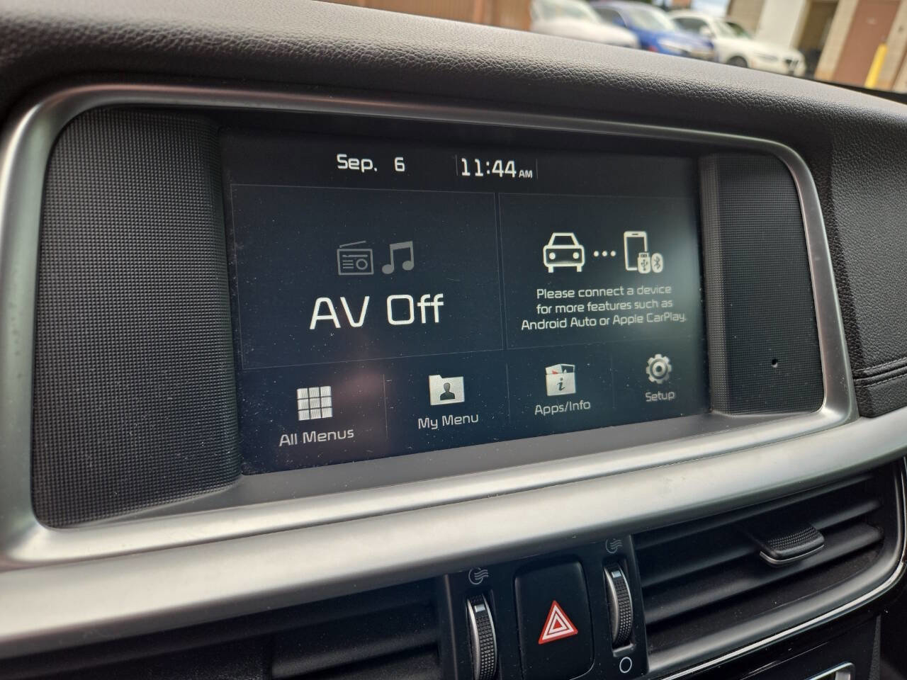 Used 2020 Kia Optima LX image 40