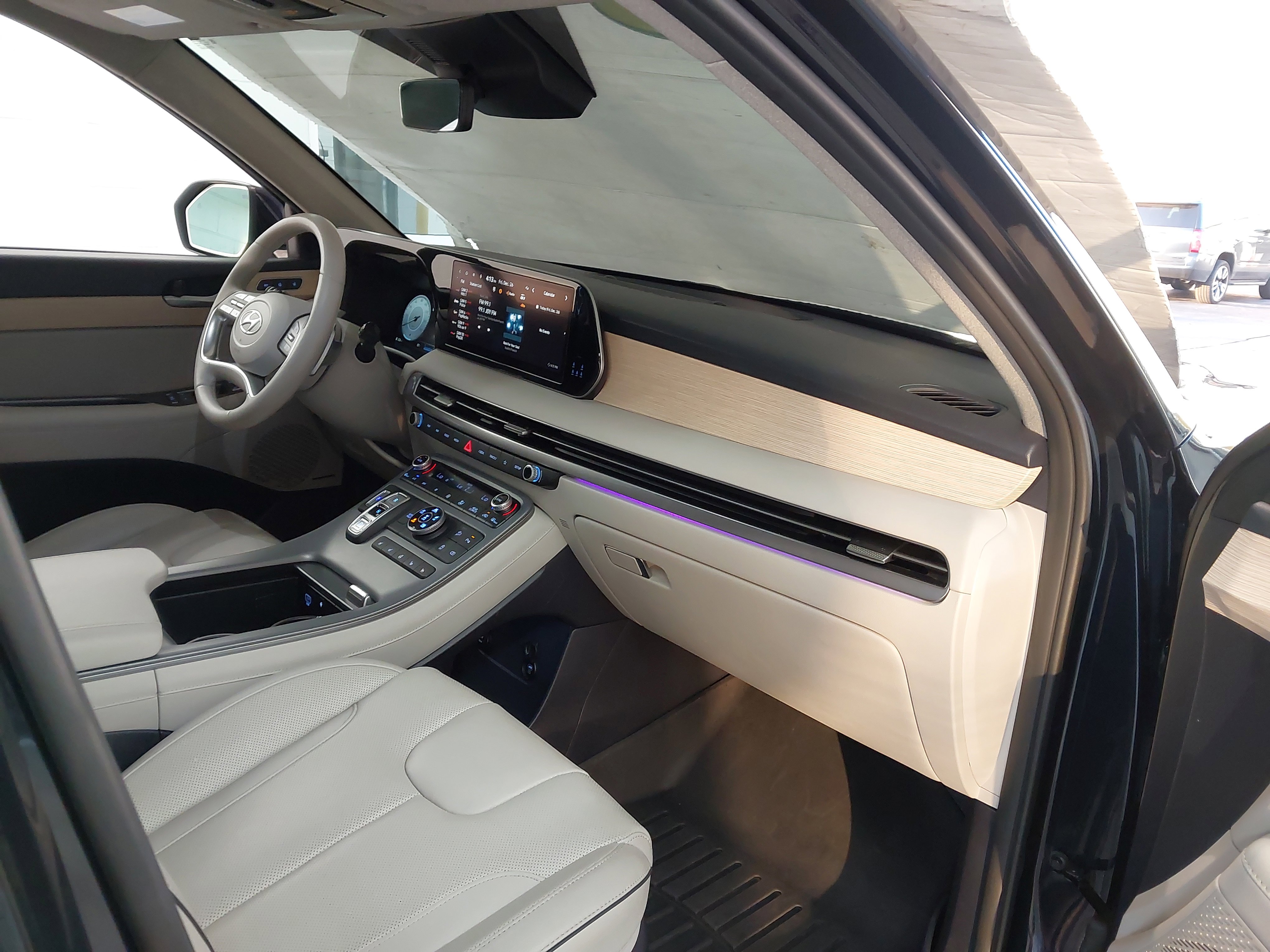 Used 2024 Hyundai Palisade Limited image 29