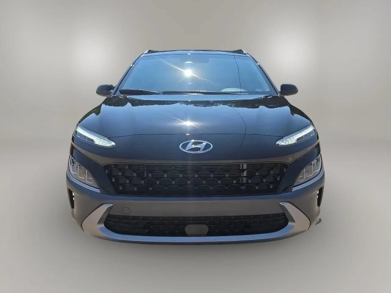 Used 2023 Hyundai Kona Limited AWD/4WD image 4