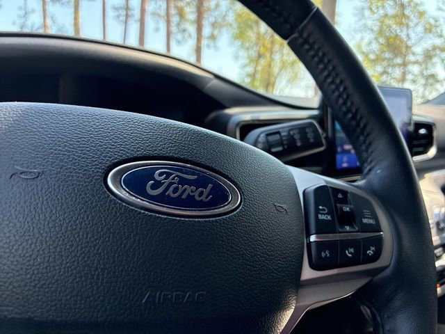 Used 2024 Ford Explorer XLT w/ Equipment Group 202A image 31