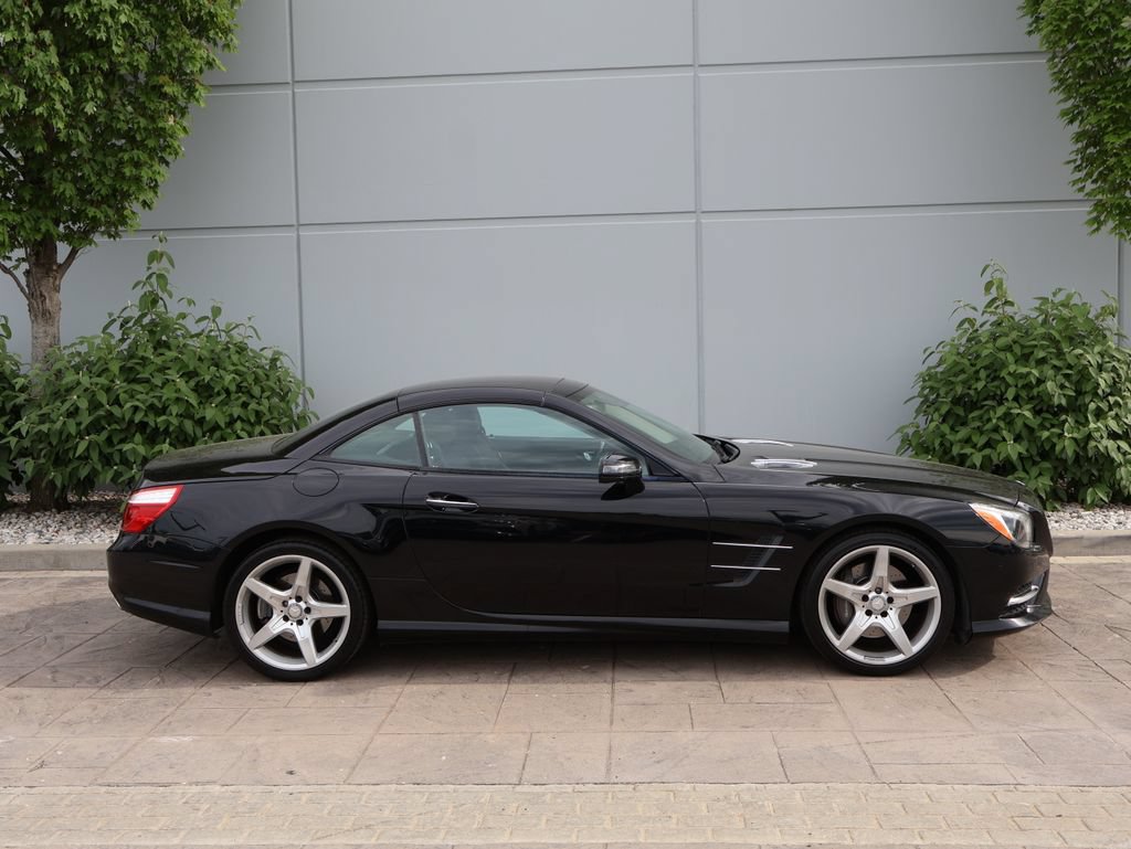 Used 2016 Mercedes-Benz SL 400 image 5