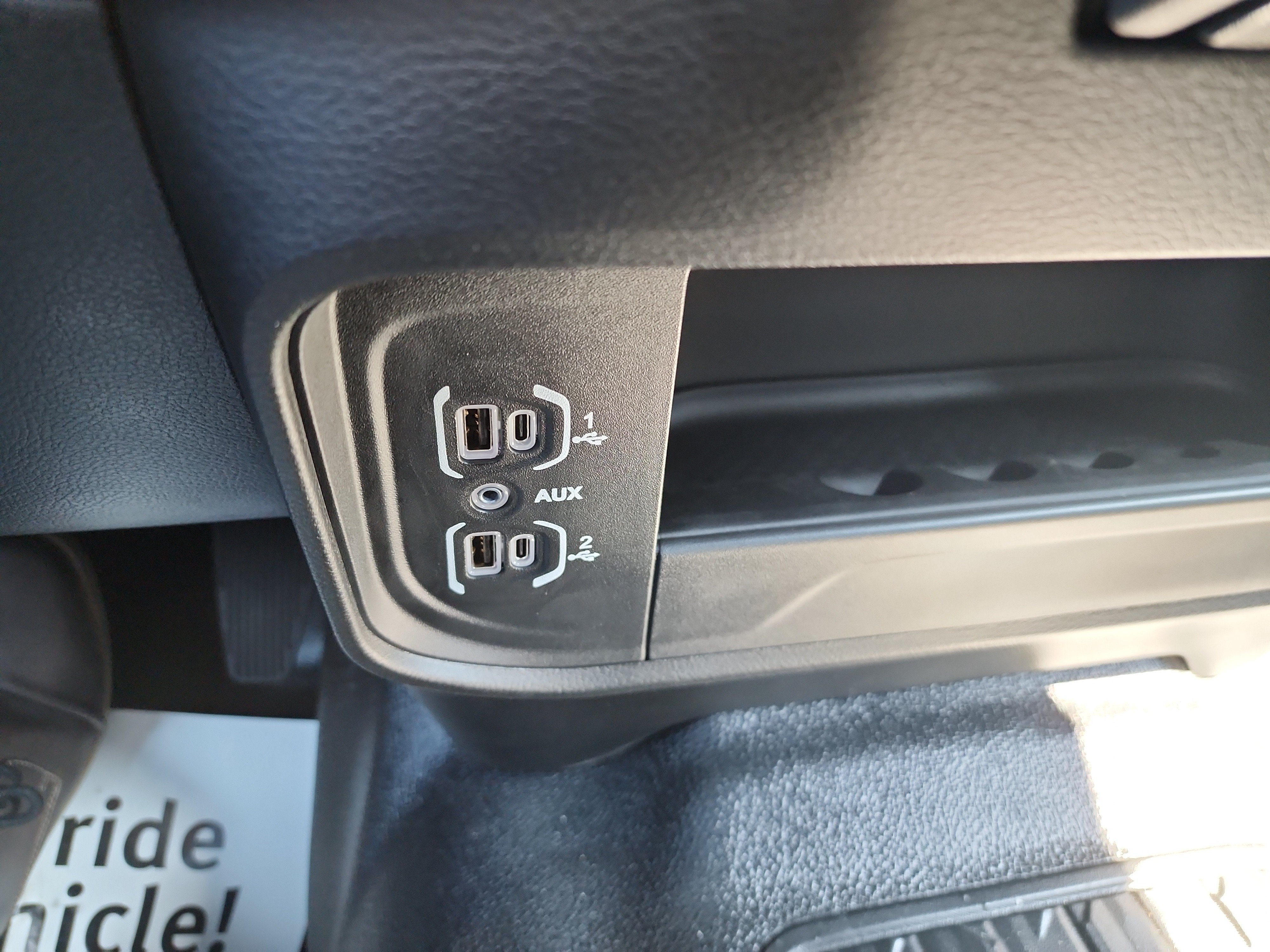 New 2026 RAM 5500 4x4 Crew Cab image 5